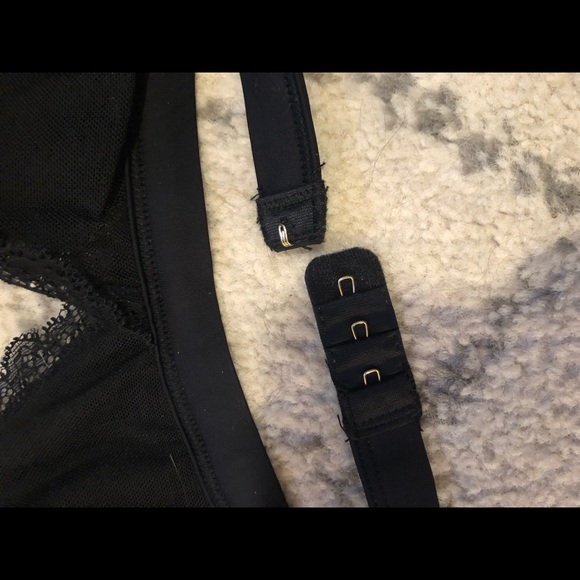 DYNAMITE- bralette, 34D (M) - Picture 5 of 5